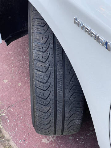 2013 Toyota Prius Three