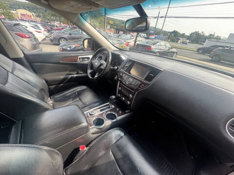 2015 Nissan Pathfinder Platinum