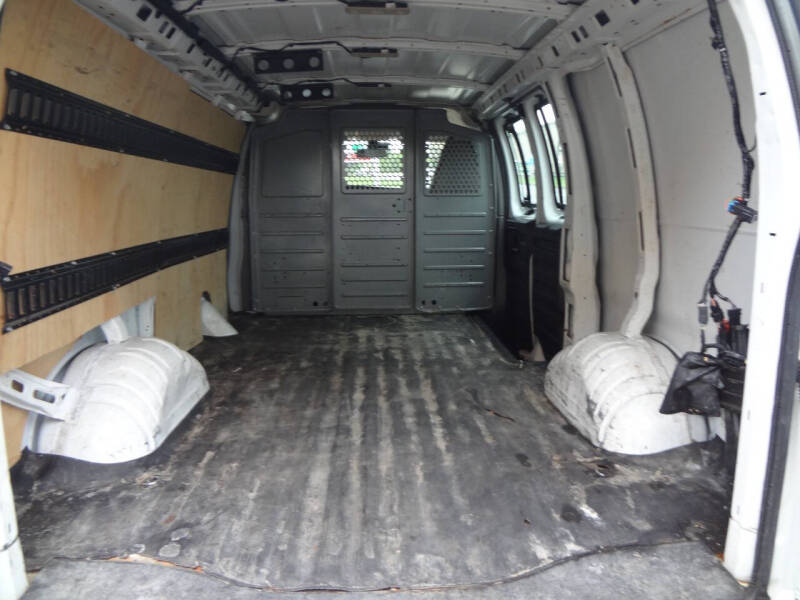 2021 Chevrolet Express 2500