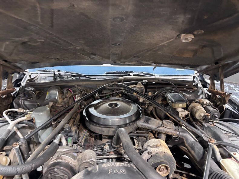 1990 Cadillac Brougham