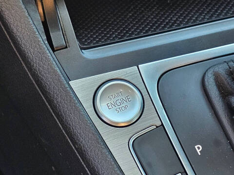 2017 Volkswagen Golf SportWagen