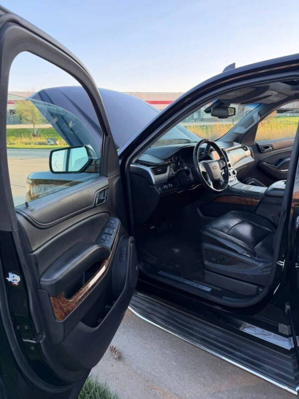 2016 Chevrolet Suburban LTZ