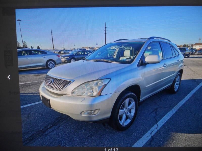 Lexus RX's photo