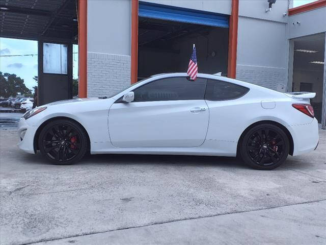 2016 HYUNDAI Genesis Coupe Coupe - $17,097