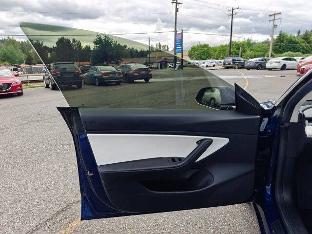 2019 Tesla Model 3 Performance