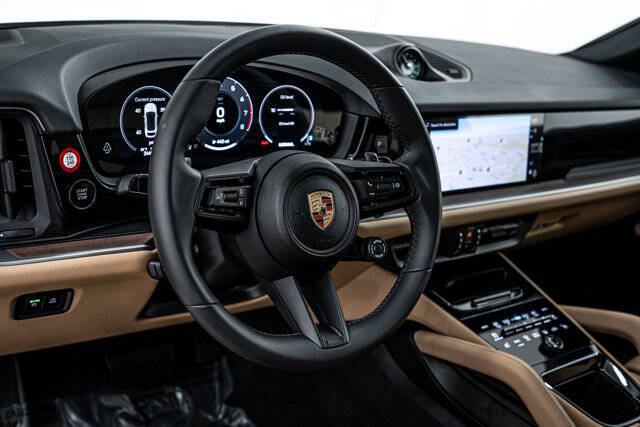 2025 Porsche Cayenne Coupe