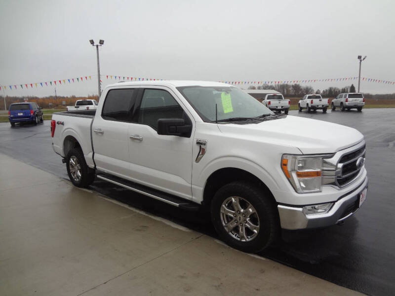 2022 Ford F-150 XLT photo 3