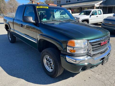 2006 GMC Sierra 2500HD for sale at Oxford Auto Sales in North Oxford MA