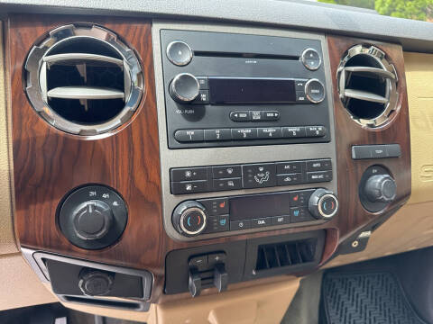 2011 Ford F-450 Super Duty Lariat