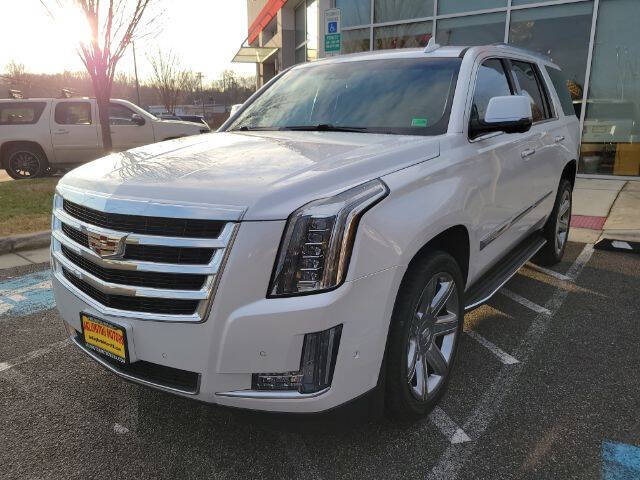2018 Cadillac Escalade Luxury