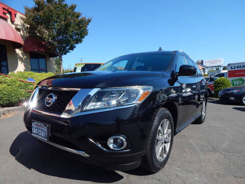 2015 Nissan Pathfinder S