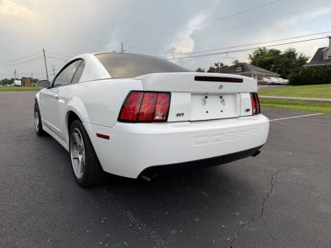 2003 Ford Mustang SVT Cobra