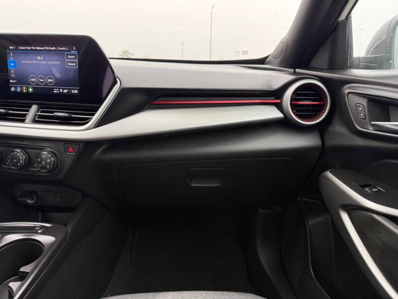 2024 Chevrolet Trax RS