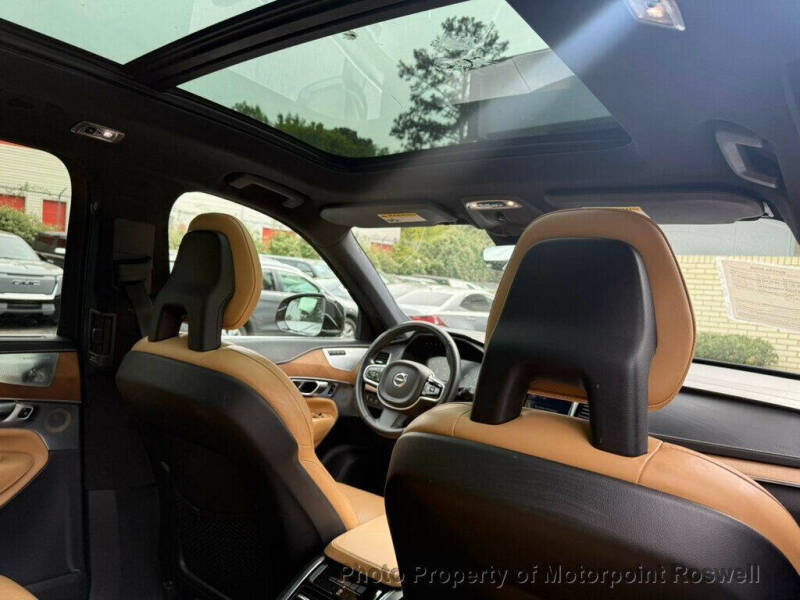 2017 Volvo XC90 T8 eAWD Inscription
