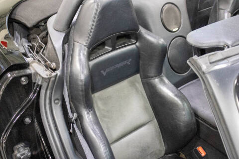 2003 Dodge Viper SRT-10