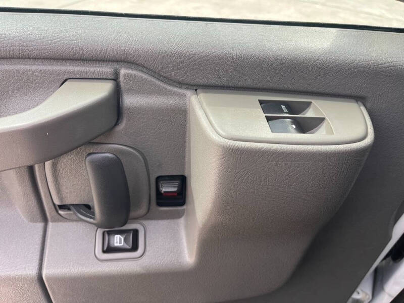 2020 Chevrolet Express 2500