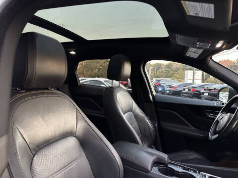 2017 Jaguar F-PACE 35t Prestige