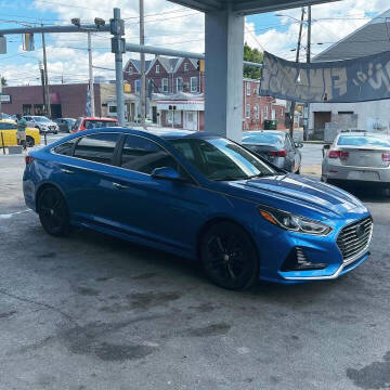 2018 Hyundai Sonata for sale at Glacier Auto Sales in Wilmington DE