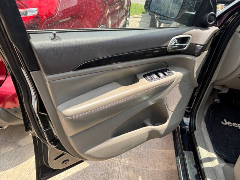 2011 Jeep Grand Cherokee Laredo