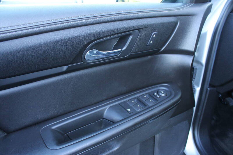 2015 GMC Acadia SLE-1