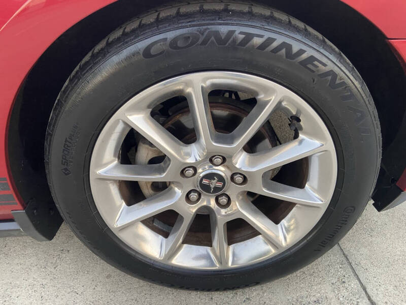 2010 Ford Mustang V6