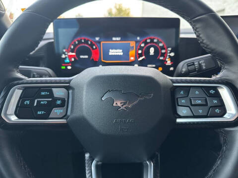 2025 Ford Mustang EcoBoost