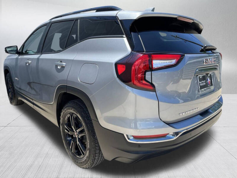 2023 GMC Terrain AT4
