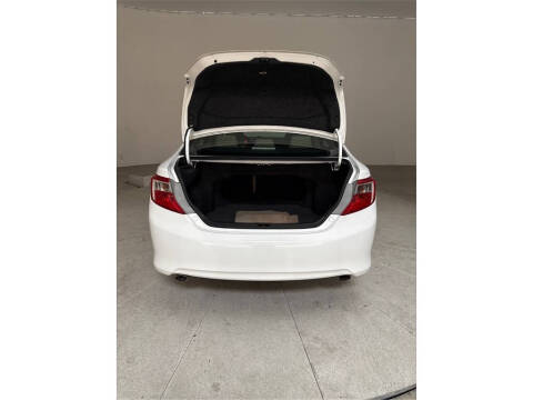 2014 Toyota Camry XLE V6