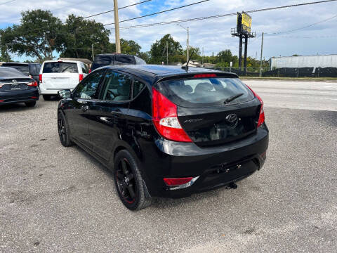 2014 Hyundai Accent GS