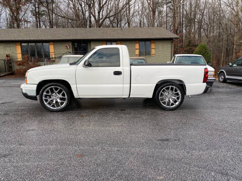 2005 Chevrolet Silverado 1500 for sale at Orange Bear Motors in Landrum SC