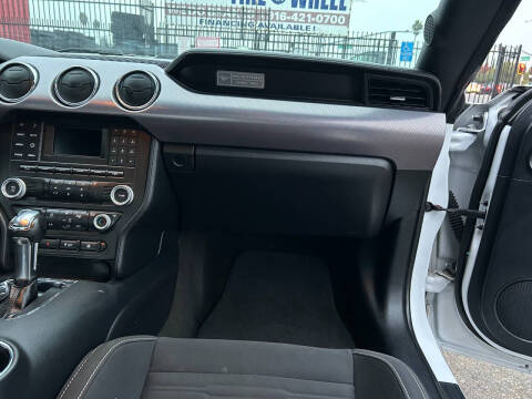 2016 Ford Mustang EcoBoost