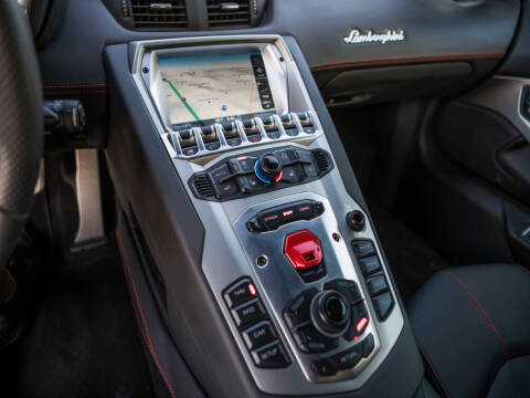 2013 Lamborghini Aventador LP 700-4