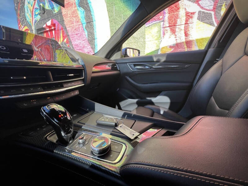 2022 Cadillac CT5 Sport