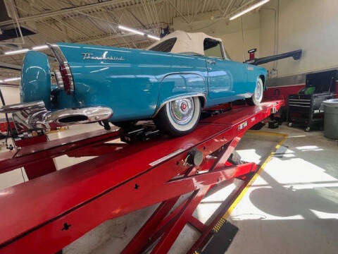 1956 Ford Thunderbird