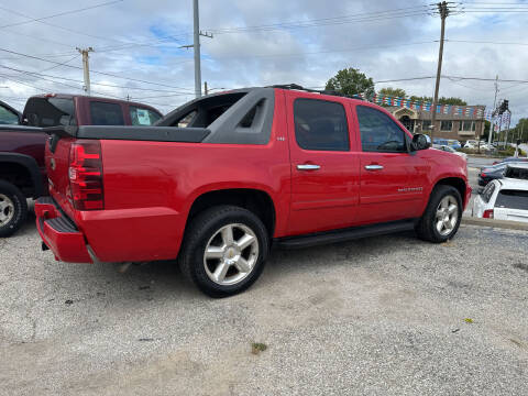 2007 Chevrolet Avalanche for sale at AA Auto Sales in Independence MO