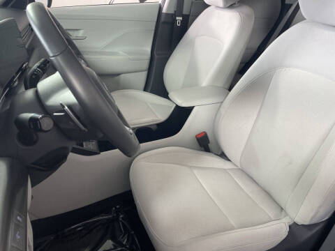 2024 Hyundai Kona Electric SEL