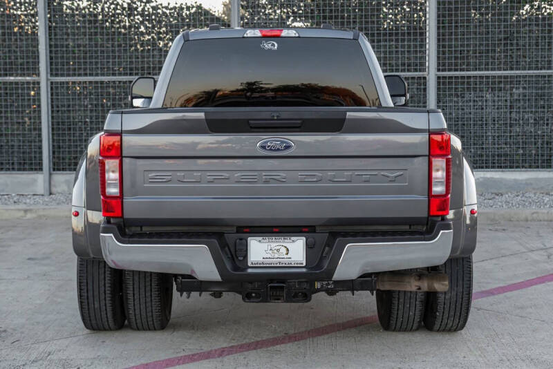 2022 Ford F-350 Super Duty XLT
