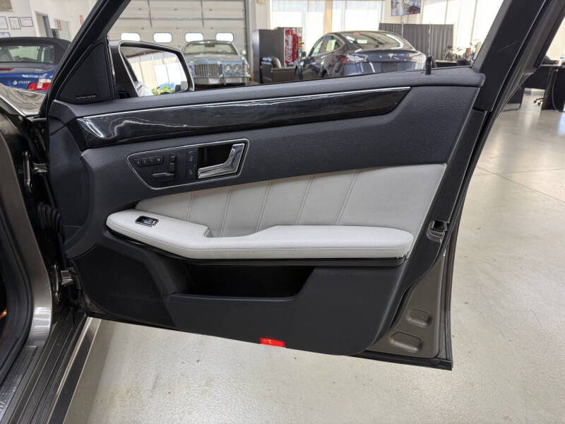 2010 Mercedes-Benz E-Class