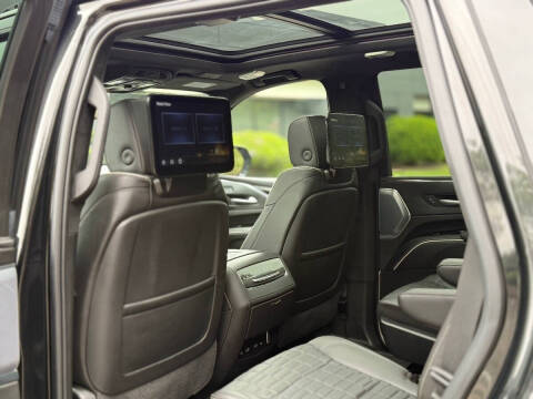 2024 Cadillac Escalade-V