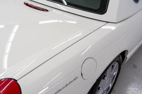 2002 Ford Thunderbird Deluxe