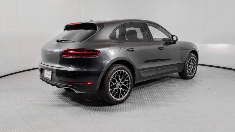2018 Porsche Macan