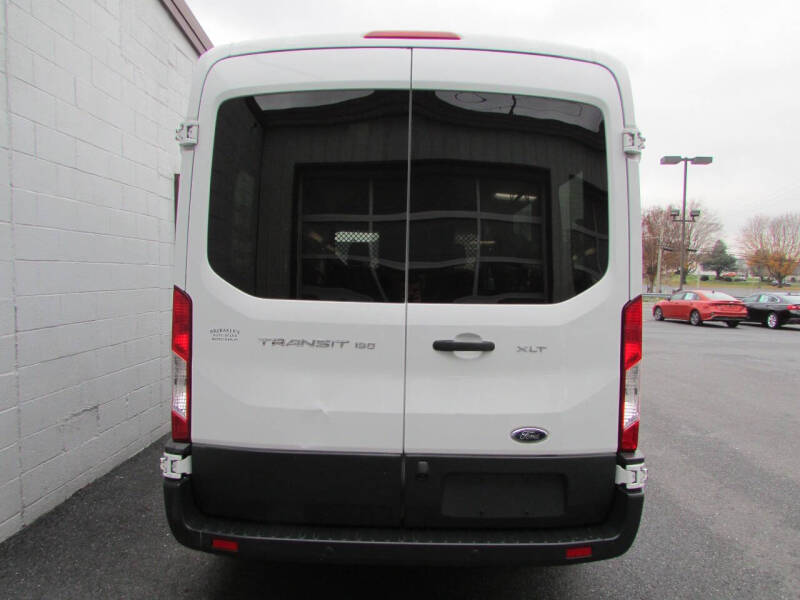 2015 Ford Transit 150 XLT