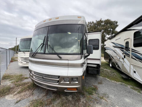 2000 Winnebago Adventurer
