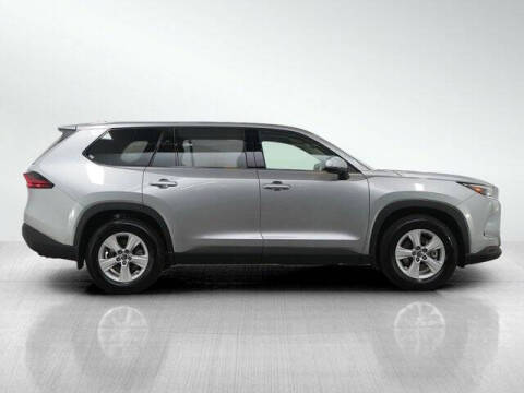 2025 Toyota Grand Highlander LE