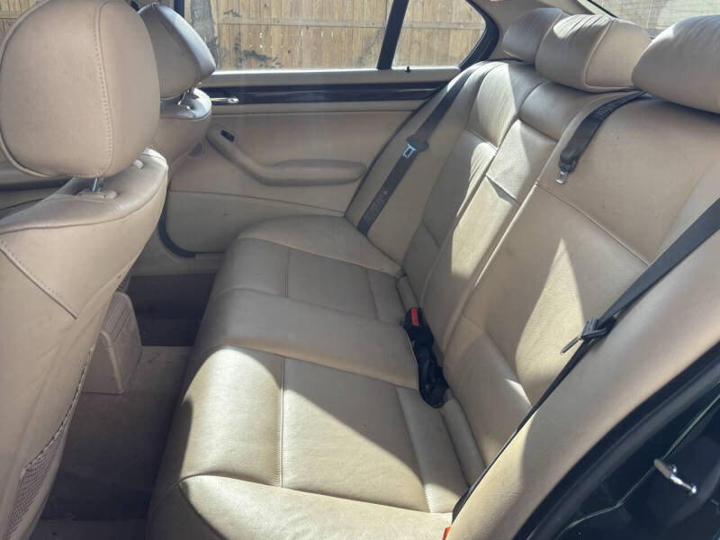 2004 BMW 3 Series 325i