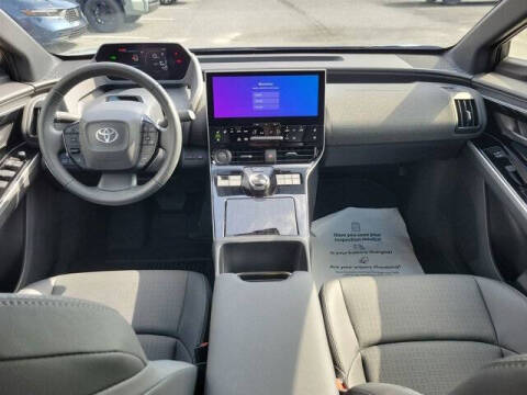 2024 Toyota bZ4X Limited