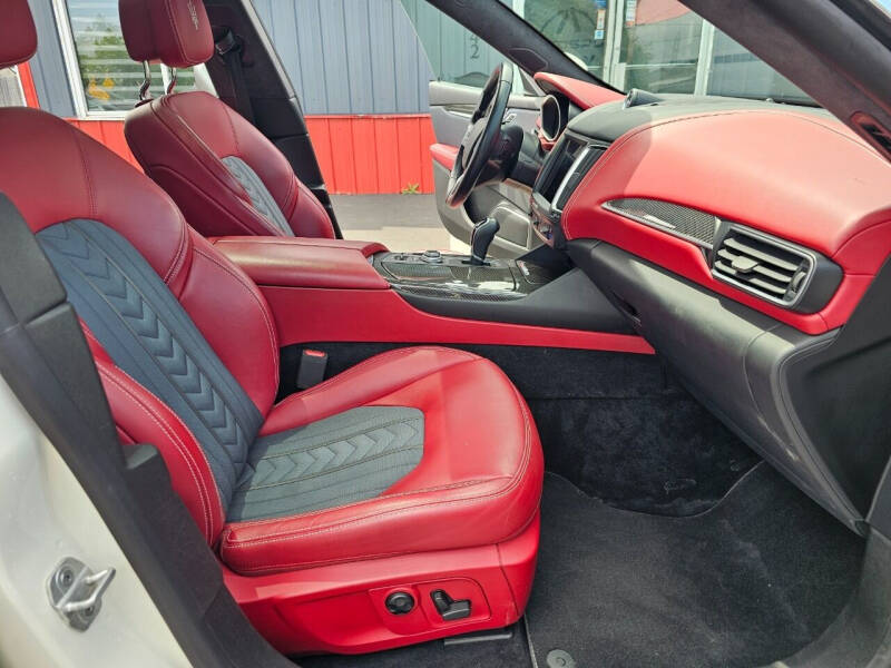 2017 Maserati Levante