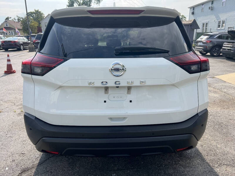 2021 Nissan Rogue S