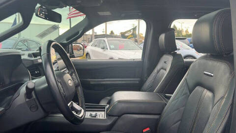 2022 Ford Expedition Platinum