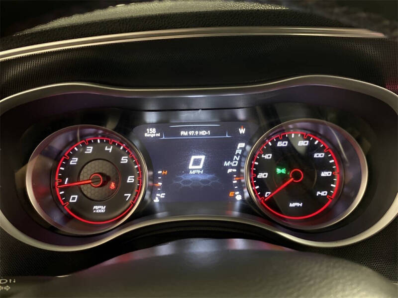 2017 Dodge Charger SXT